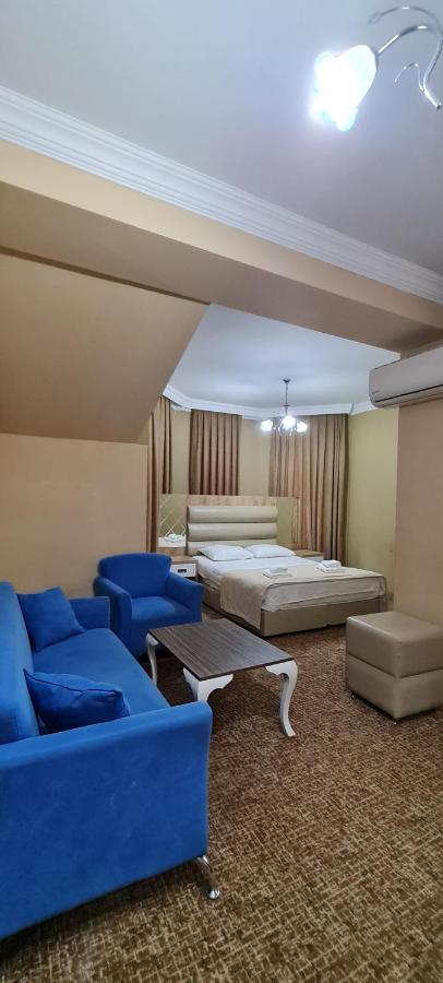 Hotel Genatsvale Батуми Екстериор снимка