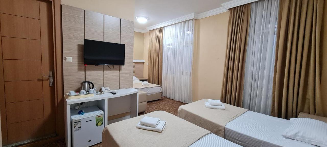 Hotel Genatsvale Батуми Стая снимка