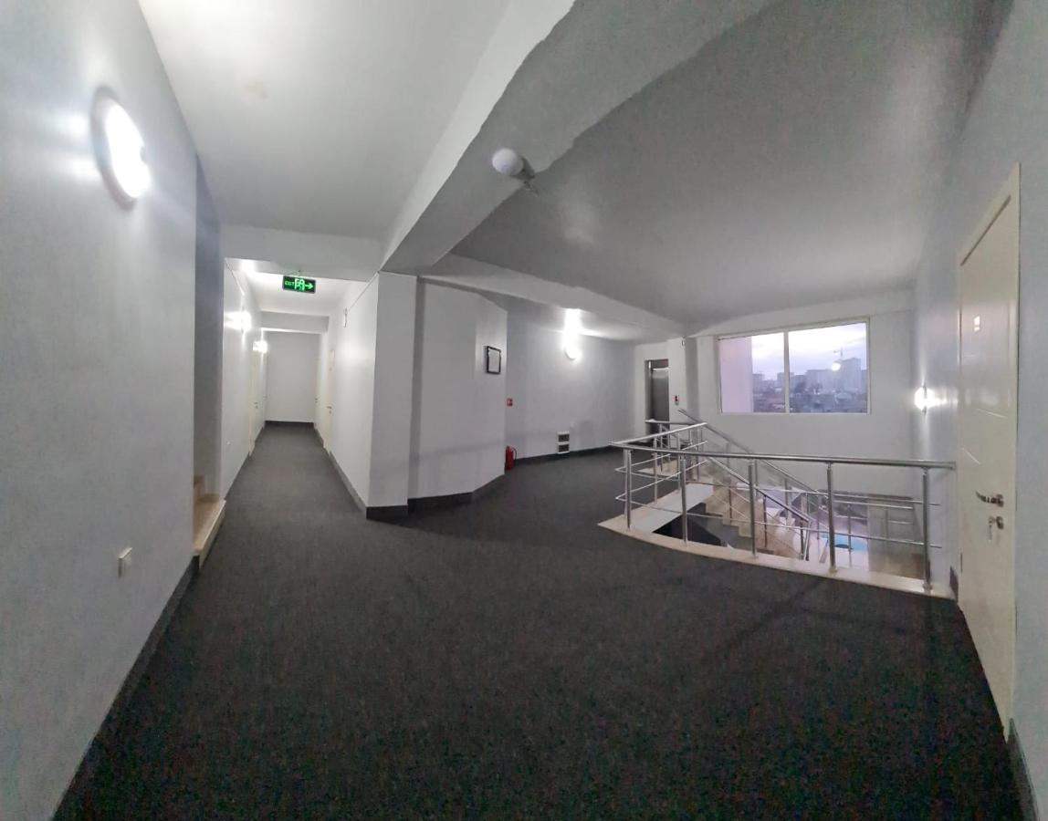 Hotel Genatsvale Батуми Екстериор снимка